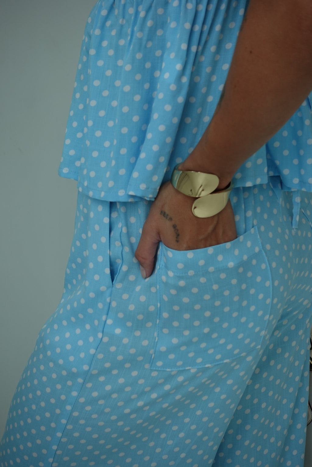 Conjunto Sofia poá azul